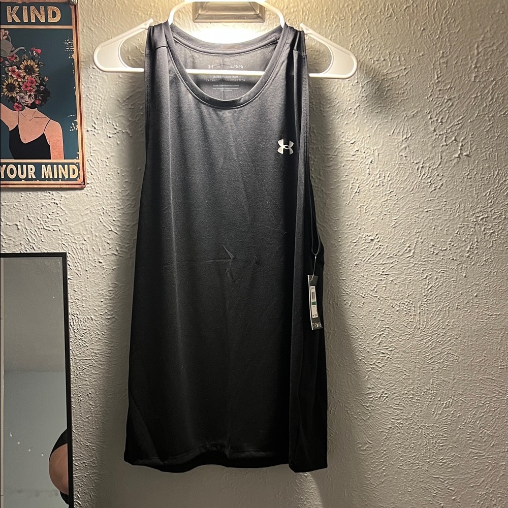 Under Armour Charcoal Athletic Tank